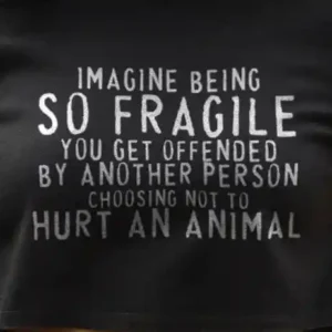 Carnist Fragility Crop-Top